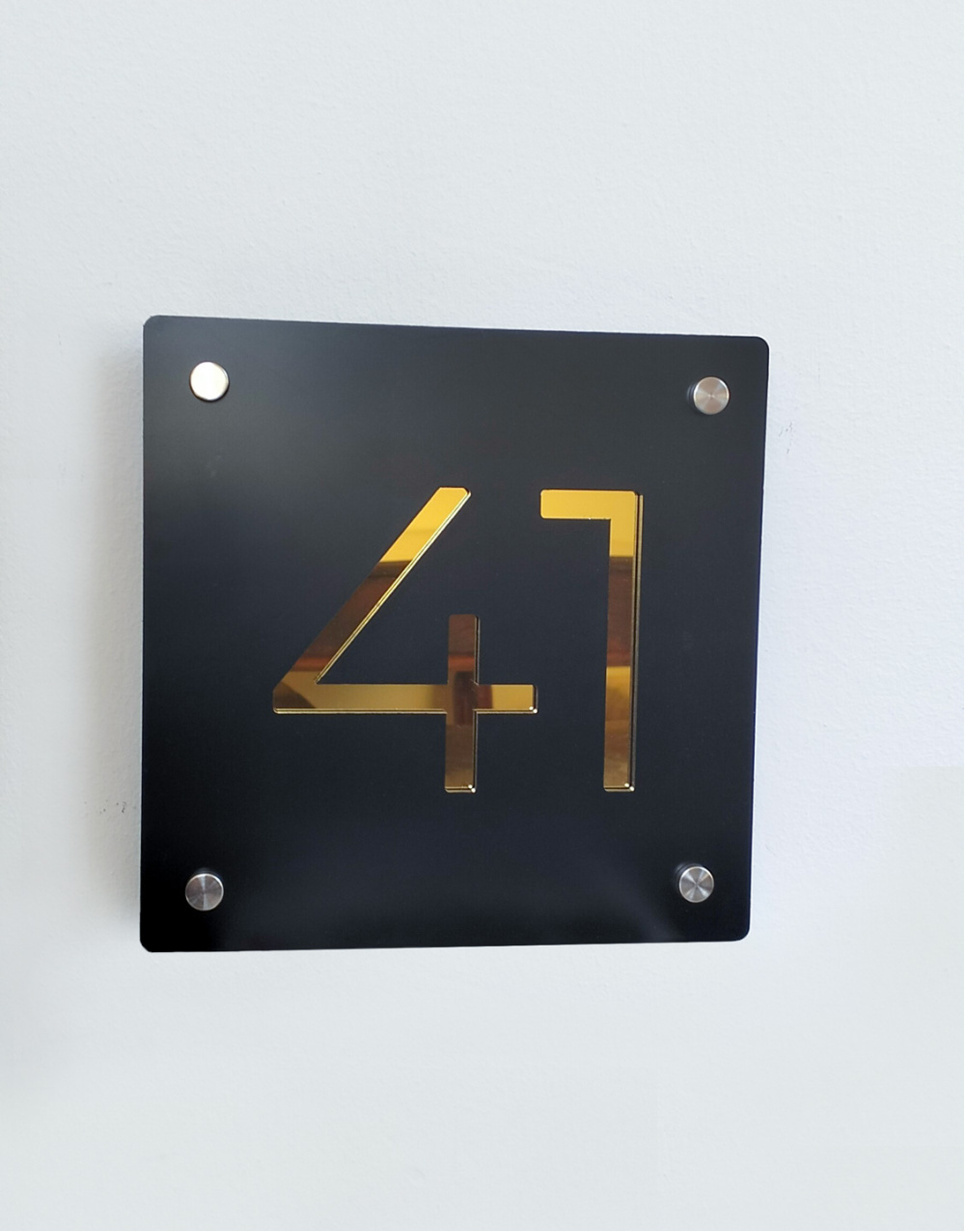 mirror-street-number-signs1